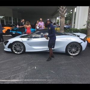 Meet your Posher, Anthony